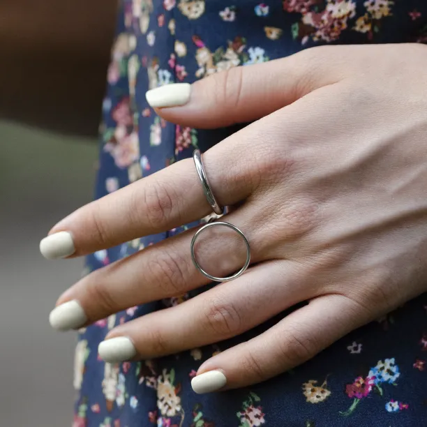 Minimalistic gold ring with the circle NORE Image