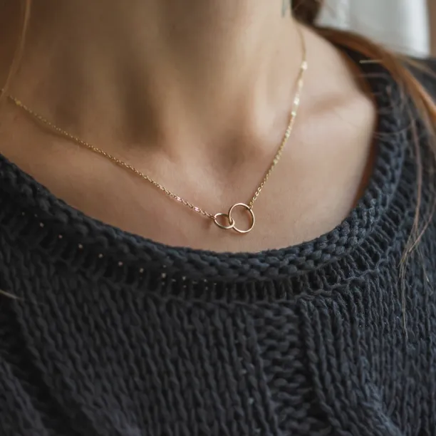 Minimalist gold necklace with rings VOVET Image