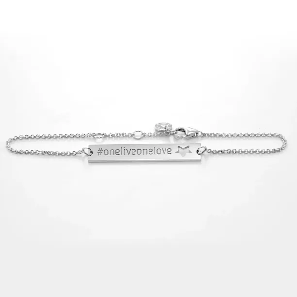 Minimalist gold bracelet with heart and engraving Renma Image