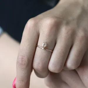Rose gold ring with morganite and diamond MORGAN Thumbnail