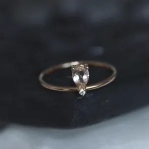 Rose gold ring with morganite and diamond MORGAN Thumbnail