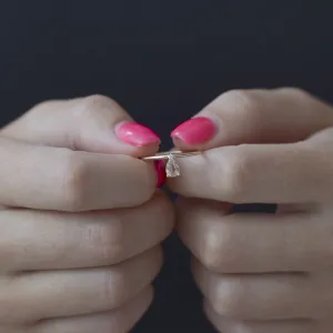 Rose gold ring with morganite and diamond MORGAN Thumbnail