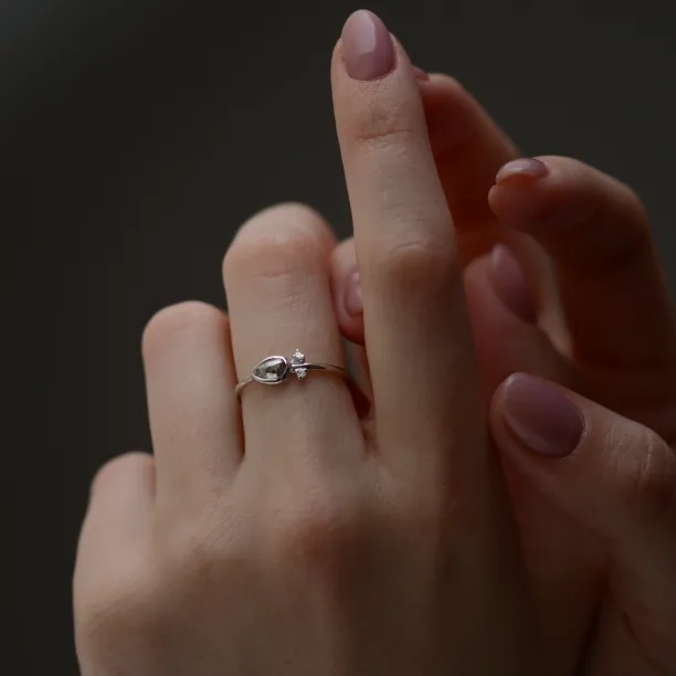 NANCY gold ring with salt and pepper diamond 0.32ct Image