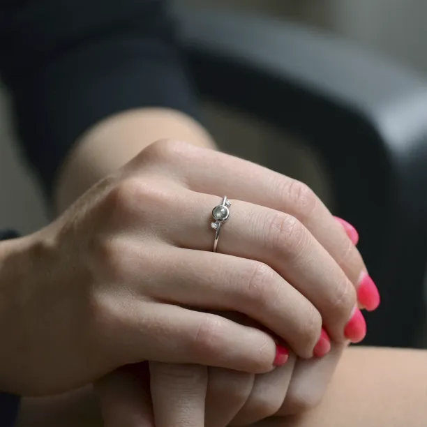 LAUREN gold ring with salt and pepper diamond 0.45ct Image