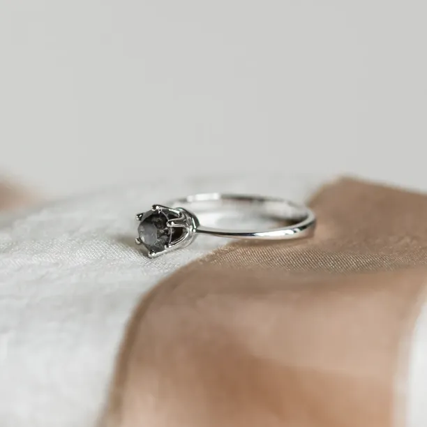 ELLERY salt and pepper diamond ring 0.5ct  Image