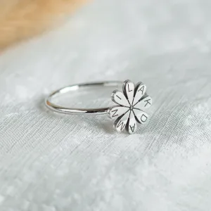 Gold ring with a diamond and engraving LEXI Thumbnail