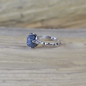 Gold ring with raw diamond HOPE Thumbnail