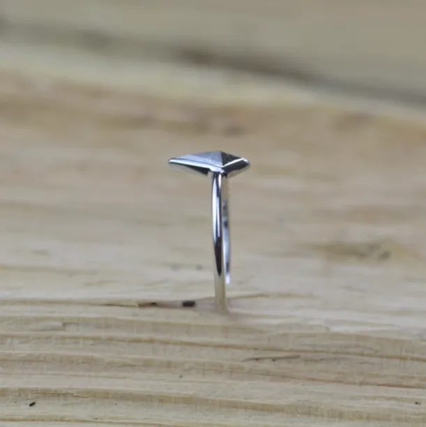 CHRIS gold ring with salt and pepper diamond Image