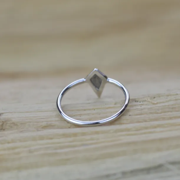 CHRIS gold ring with salt and pepper diamond Image