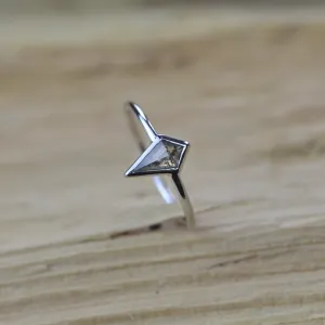 CHRIS gold ring with salt and pepper diamond Thumbnail