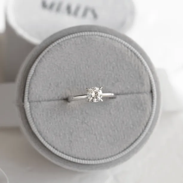 Platinum ring with diamond 0.4ct VEITA Image