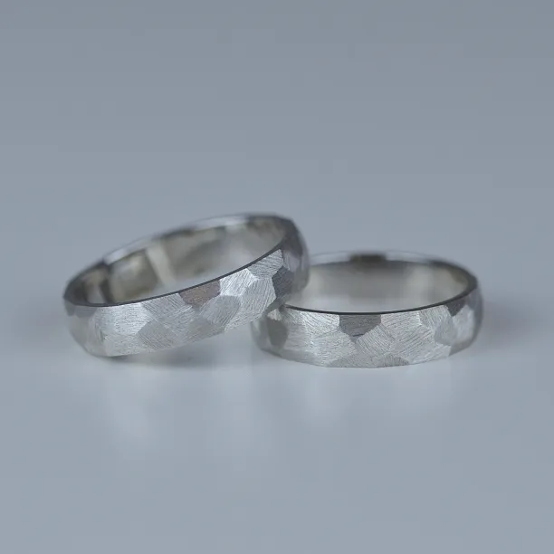Platinum wedding rings BOME Image