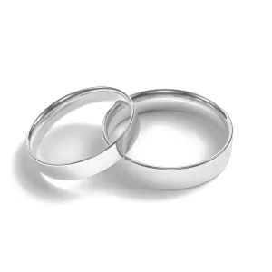 Flat wedding rings made of platinum VEGAS