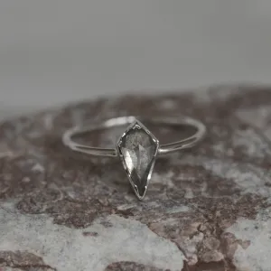 FREDA gold ring with salt and pepper diamond  Thumbnail