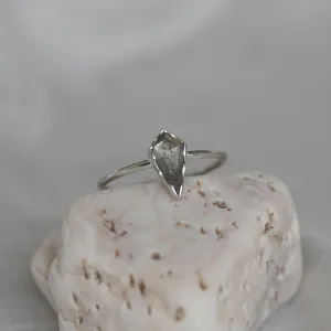 FREDA gold ring with salt and pepper diamond  Thumbnail