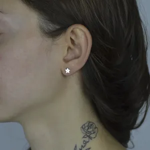 EMILY Silver earrings with a diamond Thumbnail