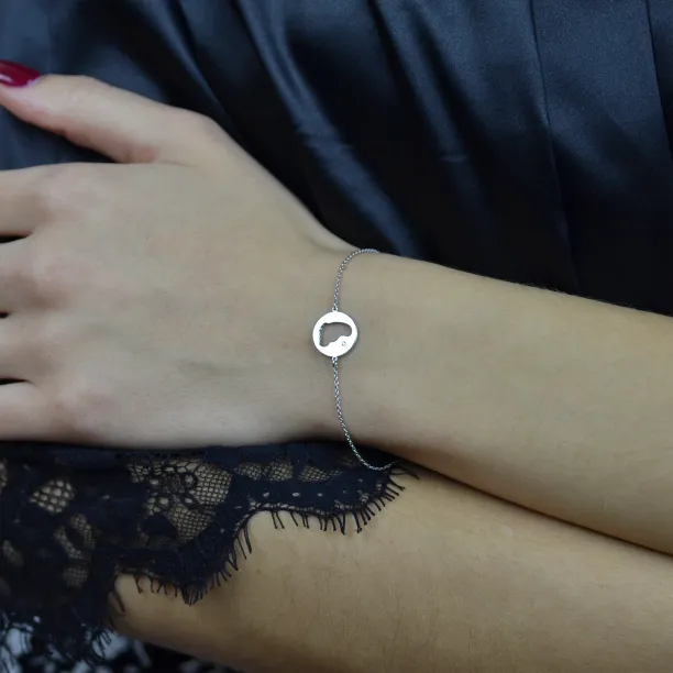 ZOE silver diamond bracelet with baby foot trace Image