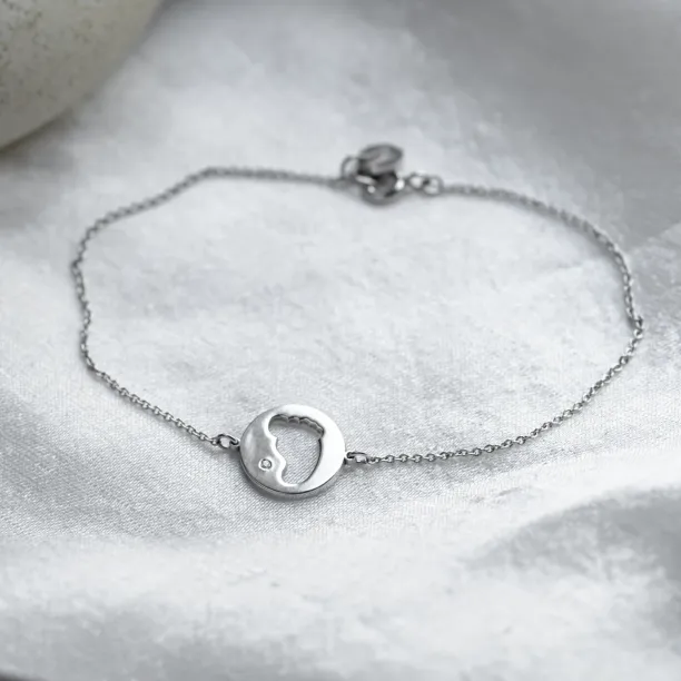 ZOE silver diamond bracelet with baby foot trace Image