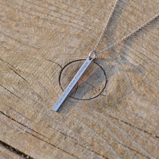 Golden minimalist necklace with engraving option ODDA Image