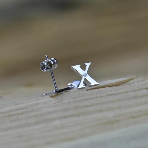 QUNTI name diamond silver earrings Image