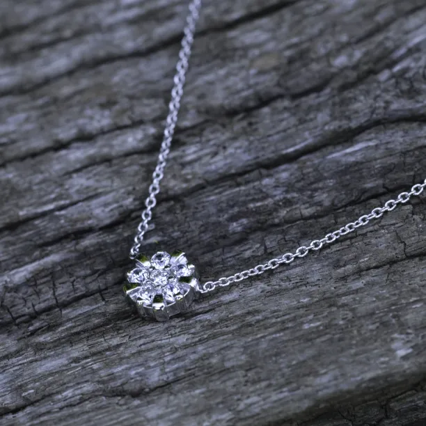 Golden amulet-pendant with ASILI diamonds Image