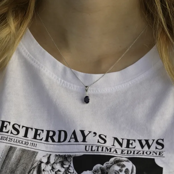 KELI elegant sapphire pendant  Image