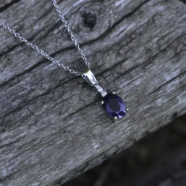 KELI elegant sapphire pendant  Image