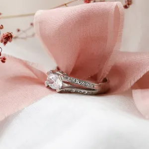 Engagement ring with moissanite and diamonds FITA Thumbnail