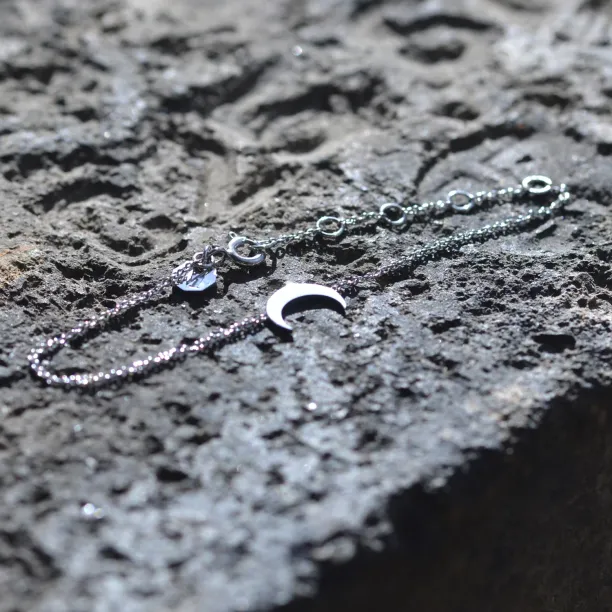 GRADI crescent shape silver bracelet Image