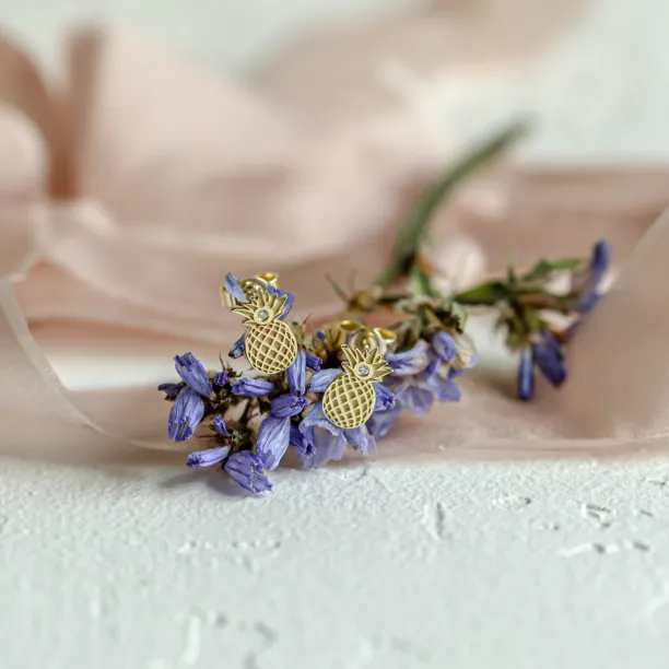 KATO fruity shape authentic gold diamond earrings Image