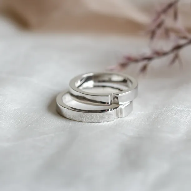 White gold wedding rings with a secret heart ADELIA  Image