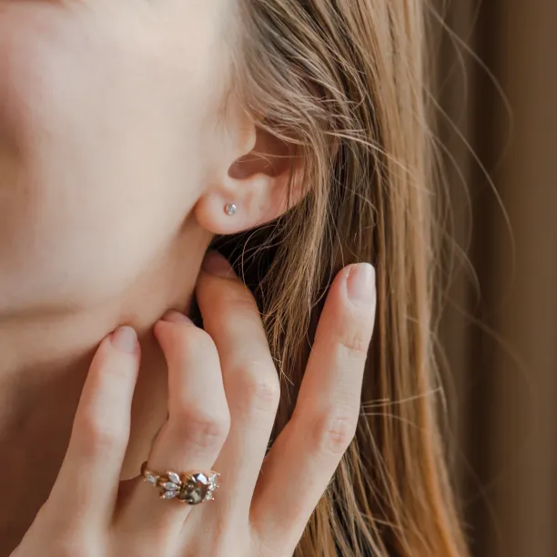 ANY Golden stud earrings with diamonds Image