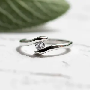 LEA sophisticated gold diamond engagement ring Thumbnail