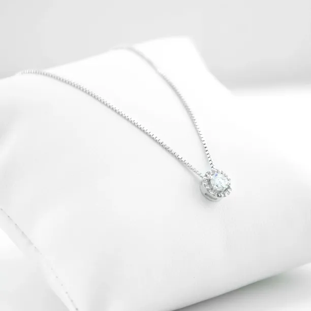 Gold necklace with diamonds RODE Image