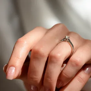 LOVIN gold engagement ring with diamond 0.25ct Thumbnail