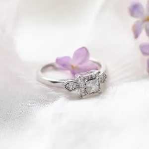 NOEL gold engagement ring with princess diamond Thumbnail