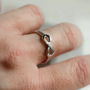 SALVIN infinity gold diamond ring Thumbnail