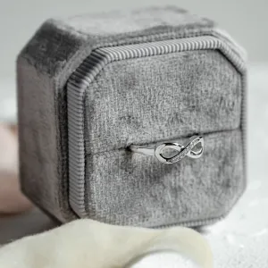 SALVIN infinity gold diamond ring Thumbnail