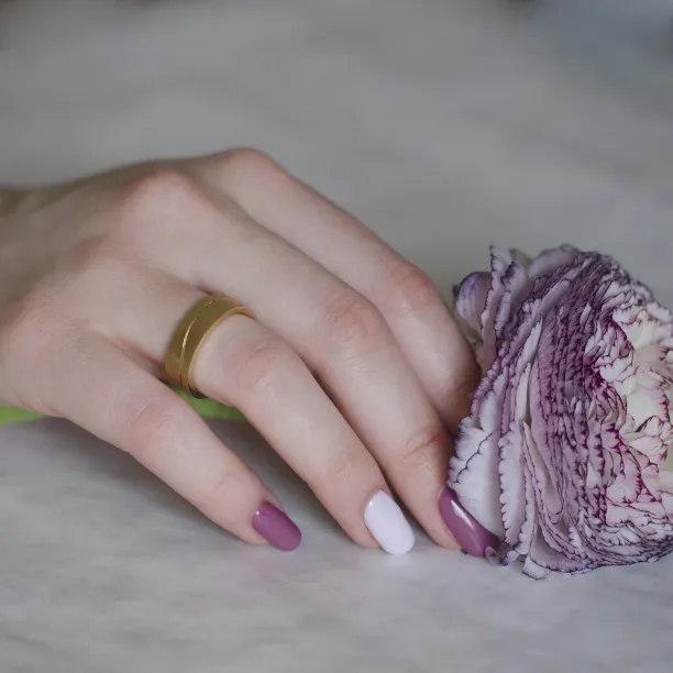 FORE matte gold wedding rings Image