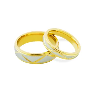 LUND combination gold marriage rings with geometrical lines on Thumbnail
