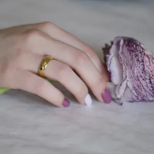 HERA gold diamond wedding rings Thumbnail