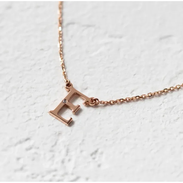 VERTE Name gold diamond pendant Image