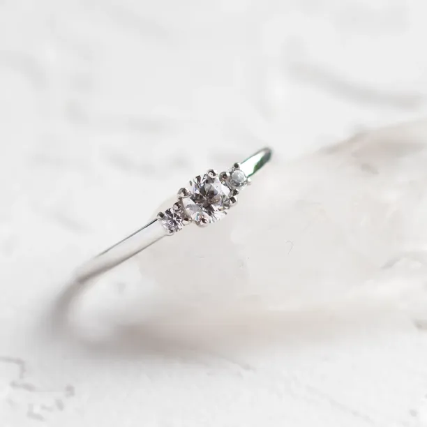 ARETE gold diamond ring Image