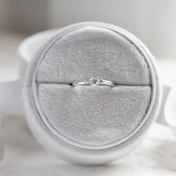 ARETE gold diamond ring Image