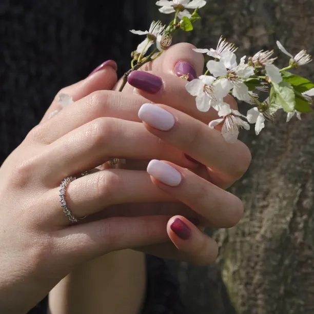 VORME gold diamond wedding rings Image