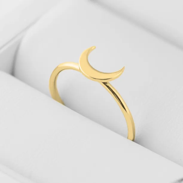 MISE crescent shape gold ring  Image