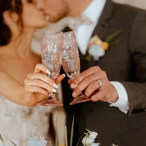 Hammered gold wedding rings LANI Thumbnail