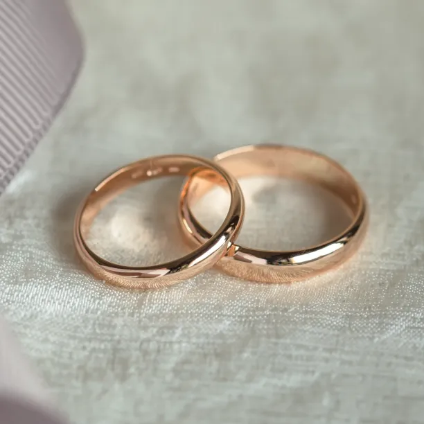 D-SHAPE wedding red gold rings ALASKA Image