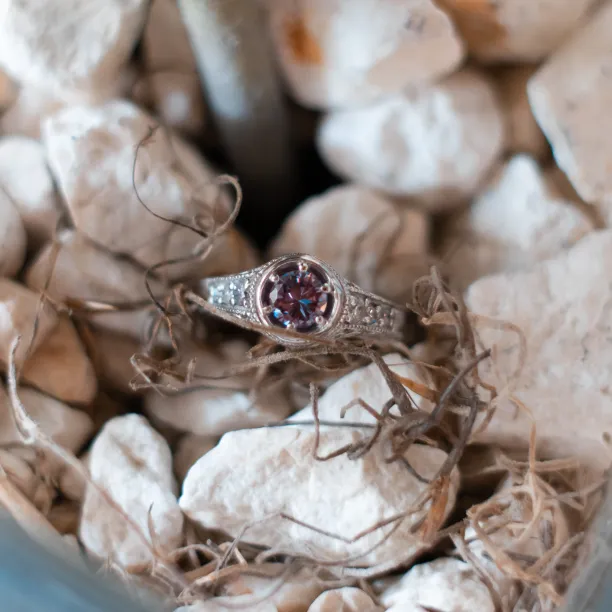 Vintage ring with amethyst 0.5 ct and diamonds OSLO Image