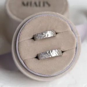 Gold wedding rings with a relief surface FIO Thumbnail